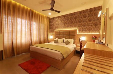 1 x Deluxe AC Room